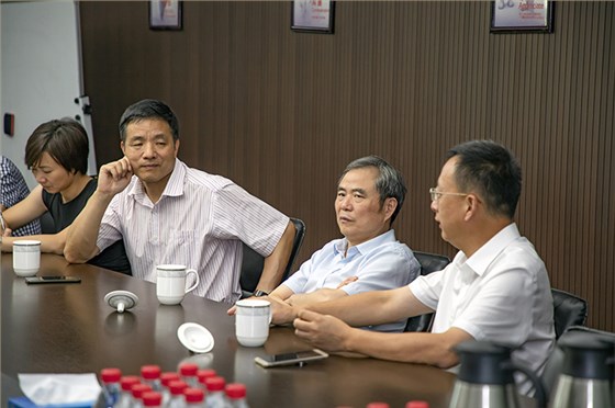 座談會(huì)現(xiàn)場(chǎng)1