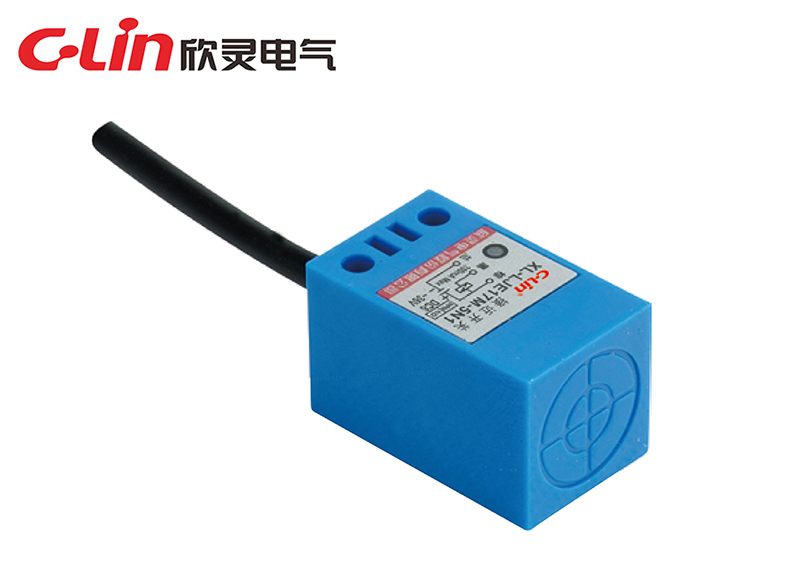 LJE17M、LJE25M角柱型電感式接近開關(guān)(老款）